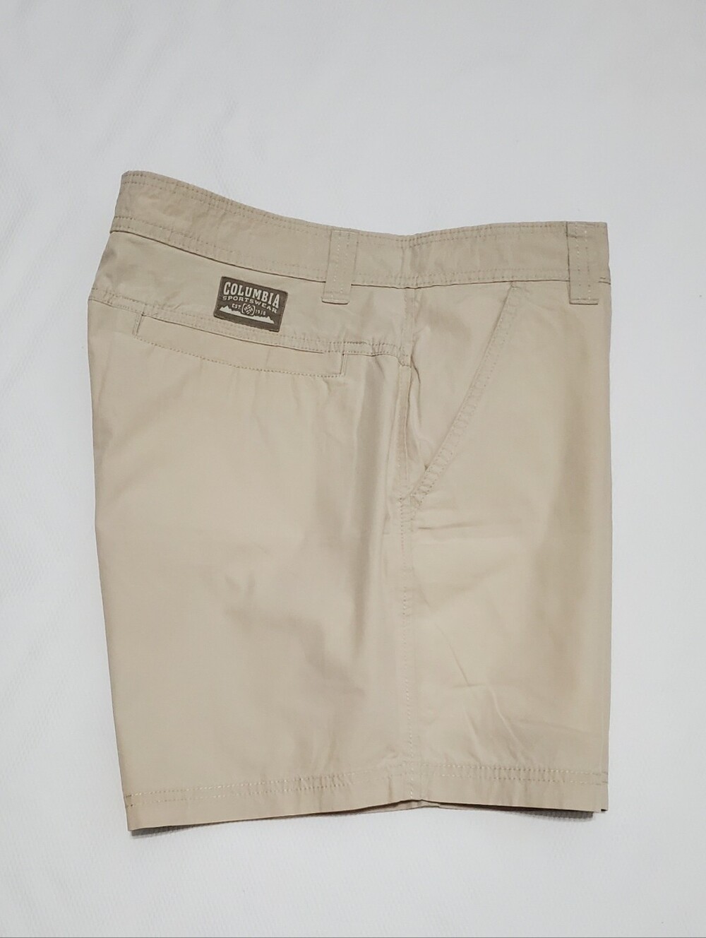 Columbia Cotton Shorts 6" Baggies 34 Waist